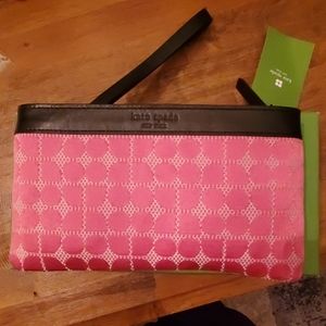 New Kate Spade Pink Zippered Chrissy